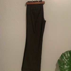 Express Design Studio: High-rise, pin-strip